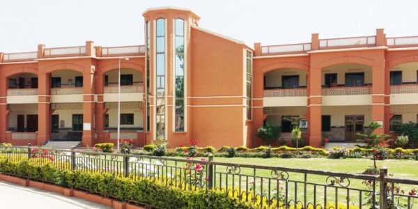 Bacha Khan Dental College