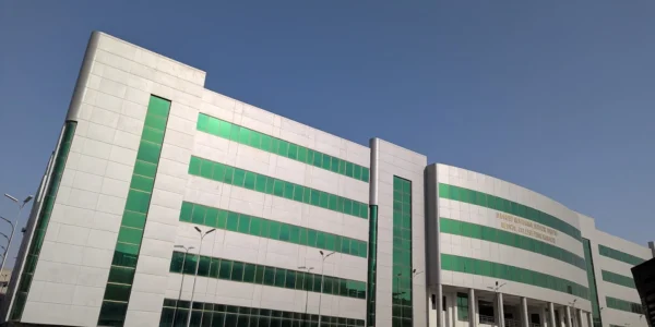 Shaheed Mohtarma Benazir Bhutto Medical College, Lyari